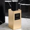 Brodat exquisit – Le Vestiaire des Parfums